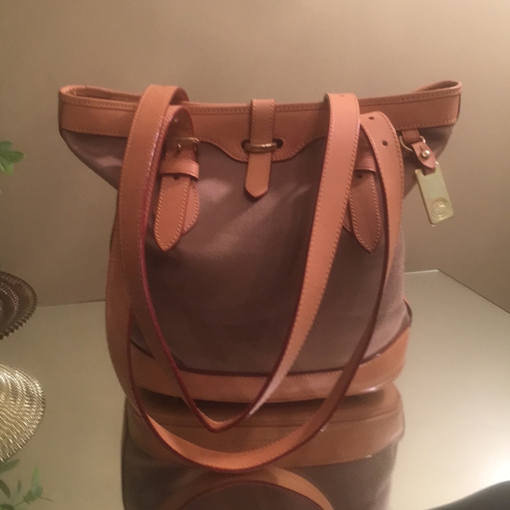 DOONEY & BOURKE TOTE